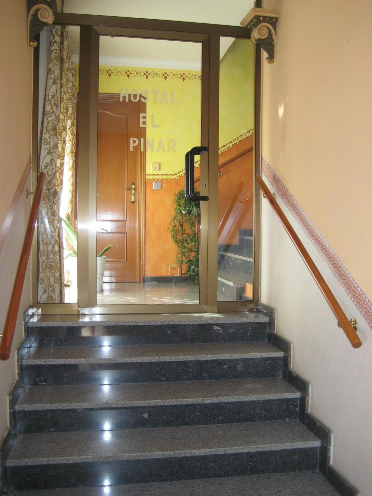 Hostal El Pinar Авіла Екстер'єр фото