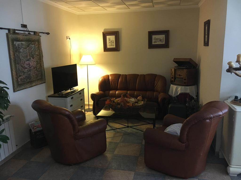 Hostal El Pinar Авіла Екстер'єр фото