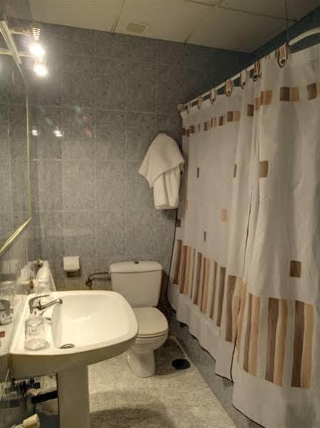 Hostal El Pinar Авіла Екстер'єр фото
